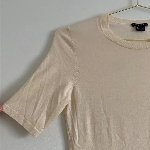 Theory Merino Buttercream Fine-Knit Tee - Picture 3 of 8